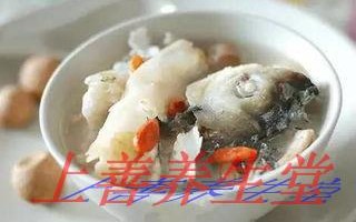 芡实红枣生鱼汤